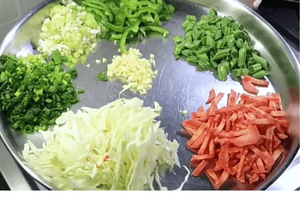 triple schezwan fried rice recipe